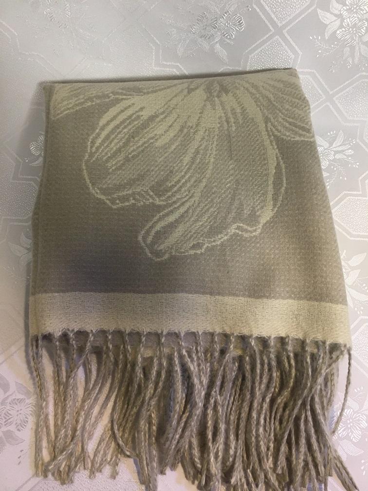Палантин CASHMERE Цветы св.беж