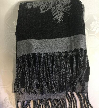Палантин CASHMERE Цветы графит
